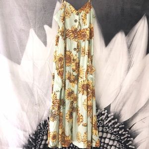Midi sunflower dress with pockets